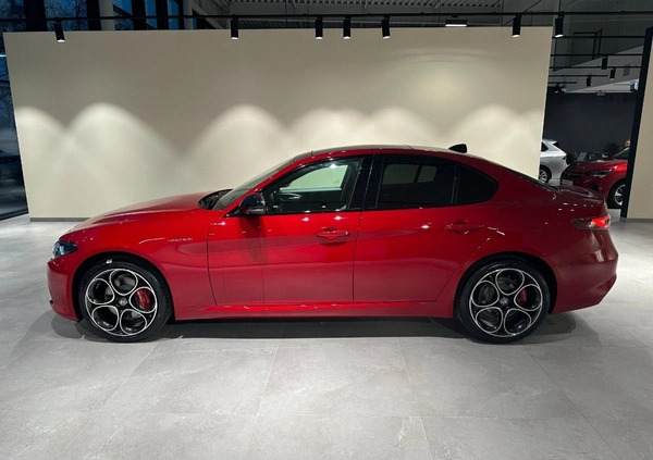 Alfa Romeo Giulia cena 239900 przebieg: 1, rok produkcji 2023 z Gryfów Śląski małe 191